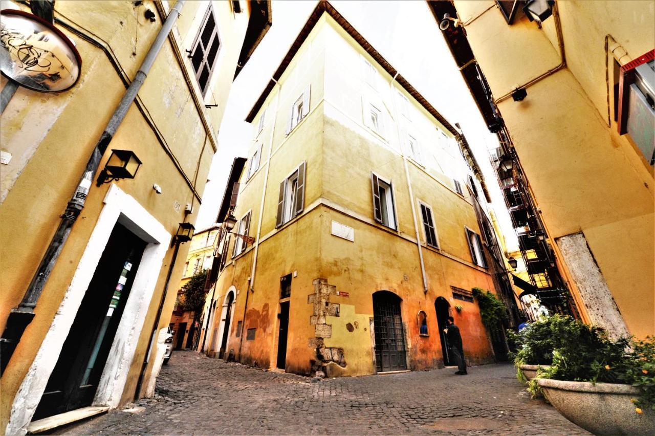 Campo De Fiori Relais Apartahotel *