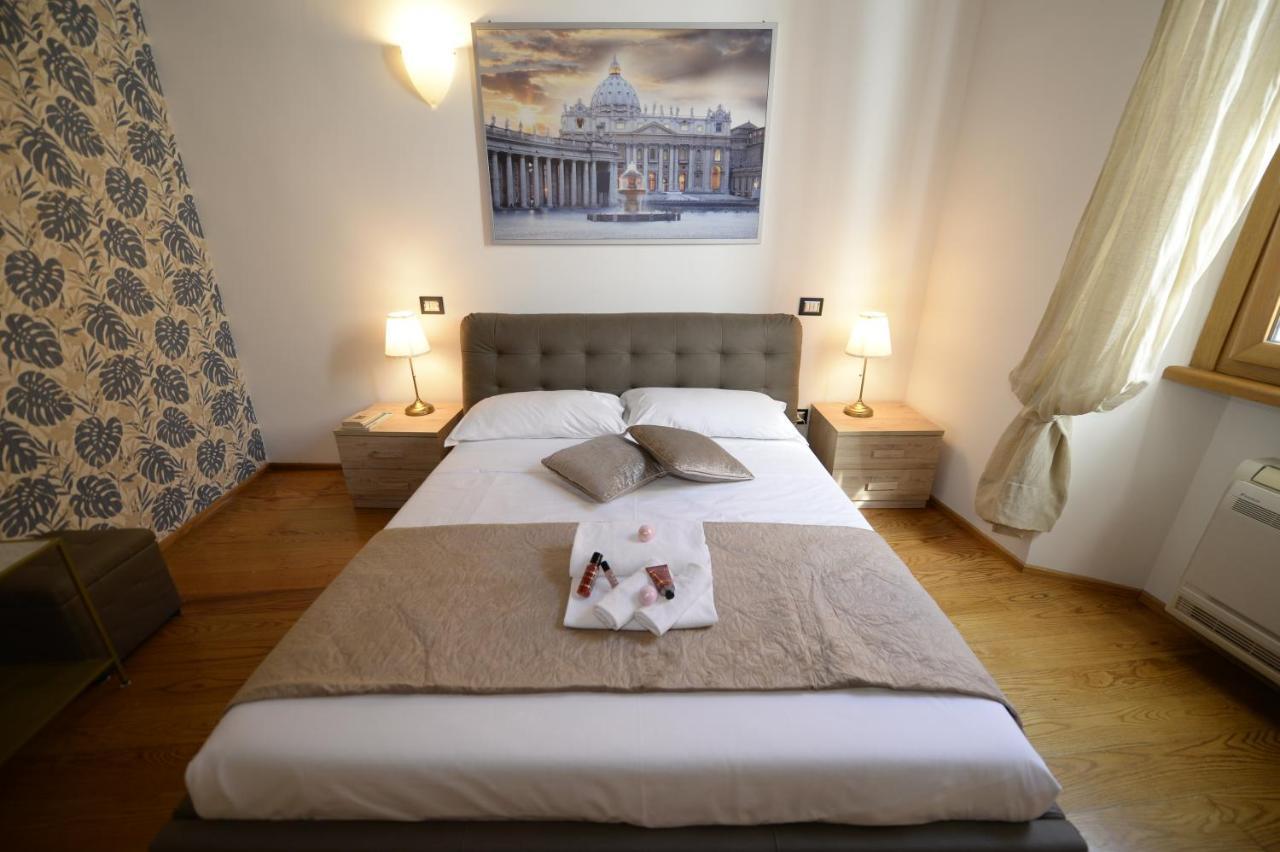 Aparthotel Campo De Fiori Relais