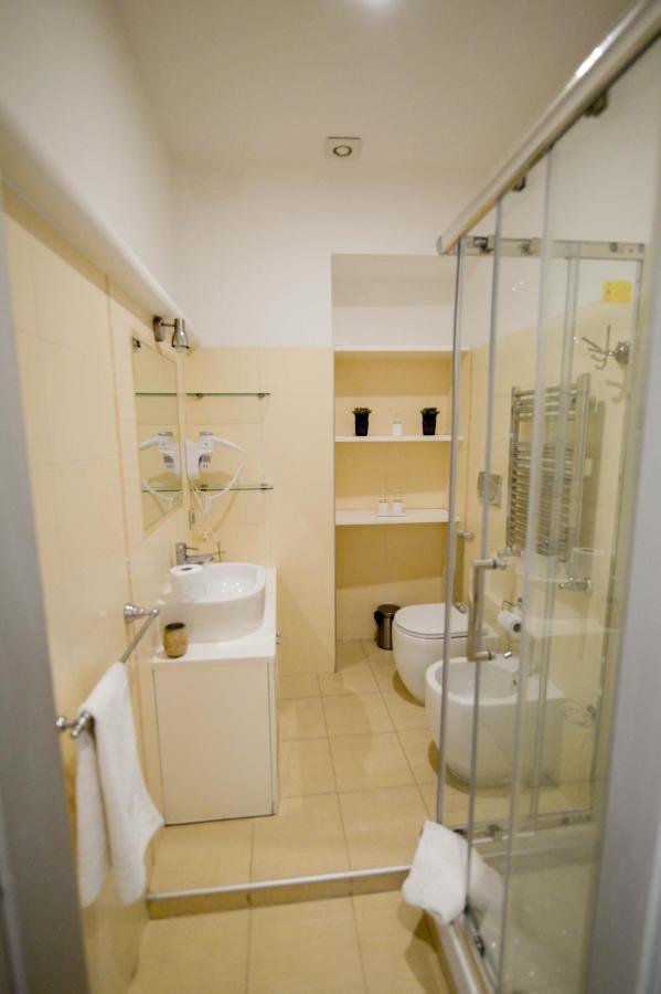 Campo De Fiori Relais Aparthotel *